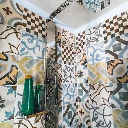 La Chambre D'emilie