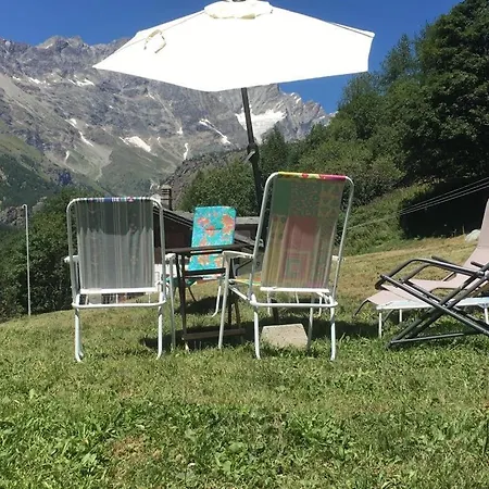 La Chambre D'emilie